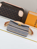 Pochette Métis East West